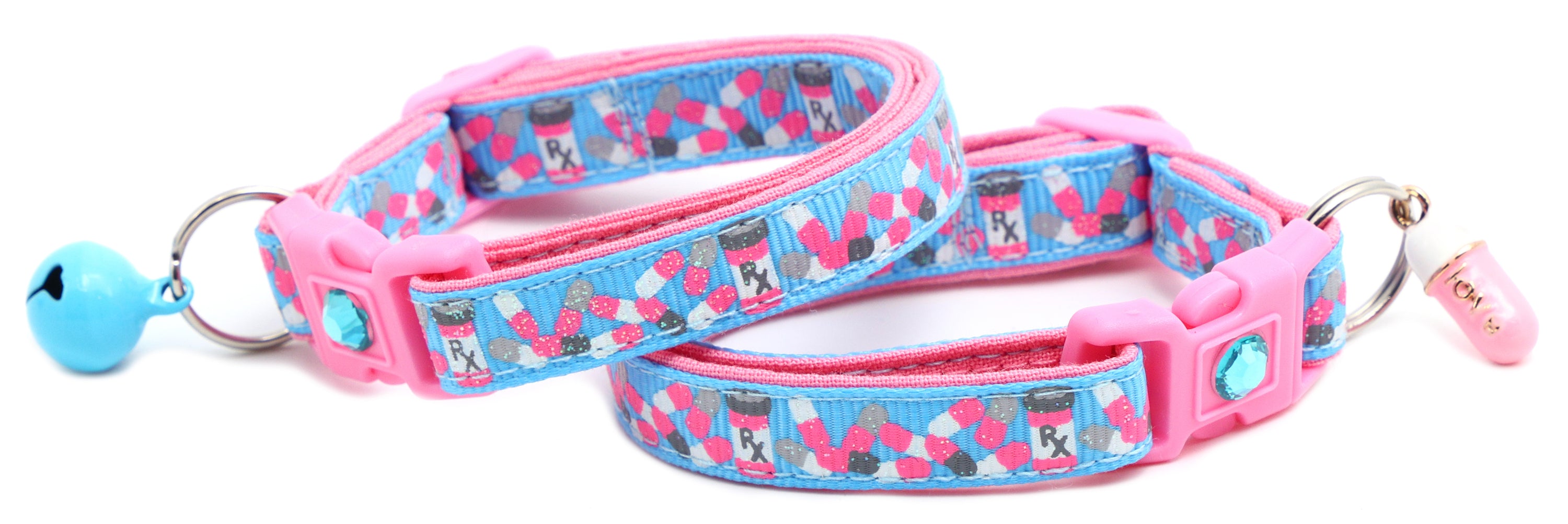 Handmade Pills Breakaway Cat Collar in reinforced cotton with adjustable sizes and breakaway clip for safety.